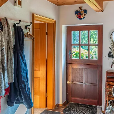 Vakantiehuis Cozy In *